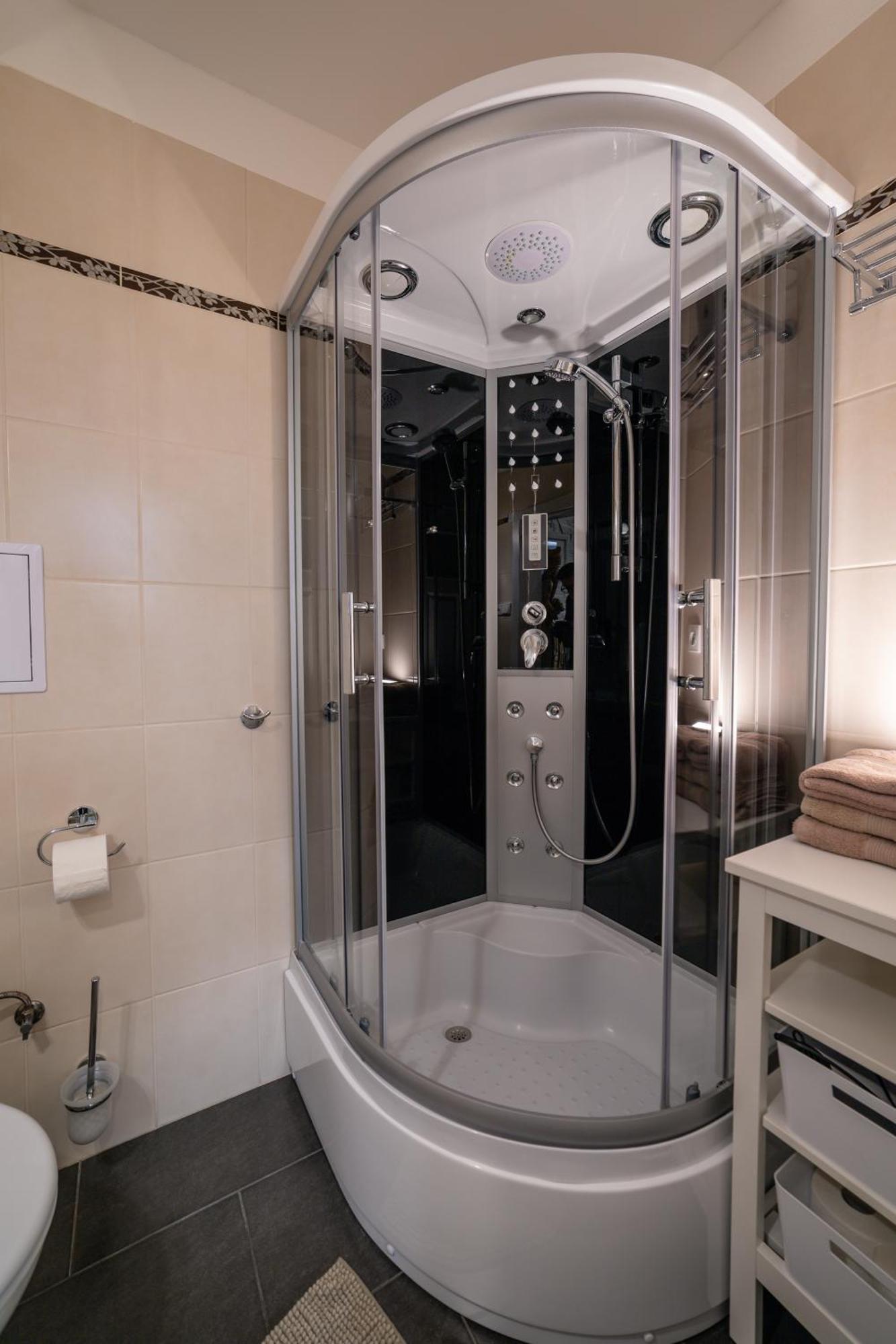 Apartman Sv. Urban Bratislava Eksteriør bilde